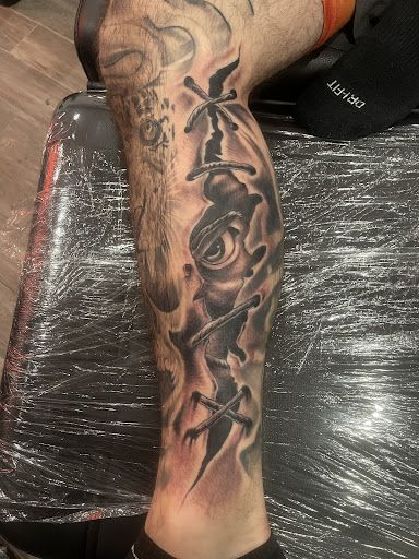 Explore women's thigh tattoo ideas, creative tattoo ideas in Philadelphia, available at 187 ink tattoo