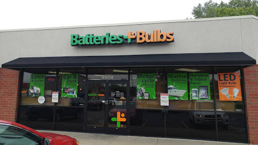 Car Battery Store «Batteries Plus Bulbs», reviews and photos, 4404 Nathan Ln N, Plymouth, MN 55442, USA
