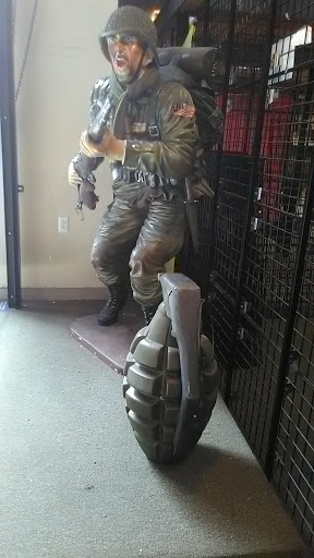 Clothing Store «I Goldberg Army & Navy», reviews and photos, 1300 Chestnut St, Philadelphia, PA 19107, USA