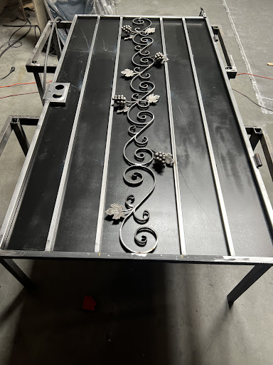 Iron Art Design image