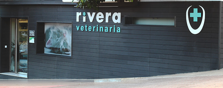 Clínica Veterinaria Wecan Rivera Av. de la Legión, 33, 29200 Antequera, Málaga, España