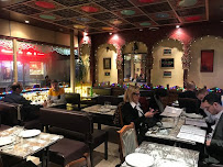 Atmosphère du Restaurant indien Joyti Restaurant (Cuisine Maison depuis 1994) à Paris - n°3