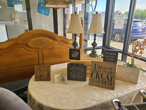 Thrift Store «Goodwill», reviews and photos, 818 Delsea Dr, Glassboro, NJ 08028, USA