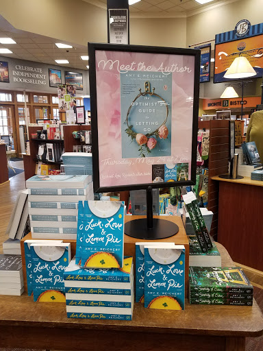 Book Store «Joseph-Beth Booksellers», reviews and photos, 2692 Madison Rd M, Cincinnati, OH 45208, USA