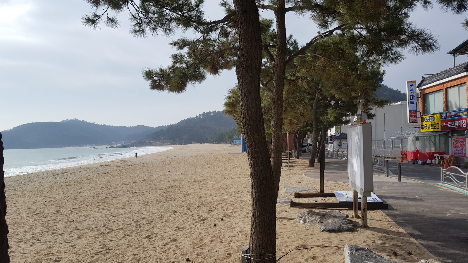 Jinha Beach photo #9