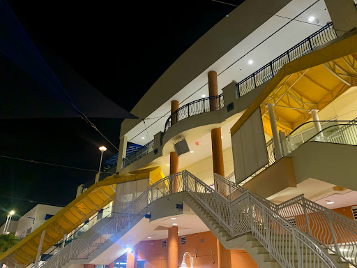 Shopping Mall «Pompano Citi Centre», reviews and photos, 1955 N Federal Hwy, Pompano Beach, FL 33062, USA