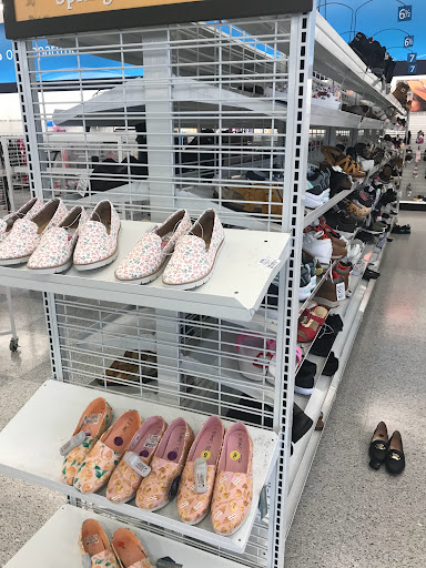 Clothing Store «Ross Dress for Less», reviews and photos, 17849 Garden Way NE, Woodinville, WA 98072, USA