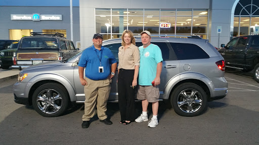 Dodge Dealer «East Tennessee Dodge Chrysler Jeep», reviews and photos, 2774 N Main St, Crossville, TN 38555, USA