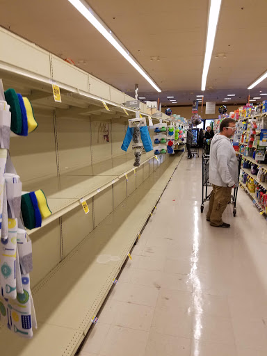 Grocery Store «Vons», reviews and photos, 26518 Bouquet Canyon Rd, Saugus, CA 91350, USA