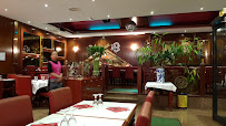 Atmosphère du Restaurant Le Royal Bambou à Conflans-Sainte-Honorine - n°11