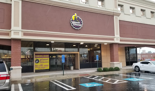 Gym «Planet Fitness», reviews and photos, 6763-R Wilson Blvd, Falls Church, VA 22044, USA
