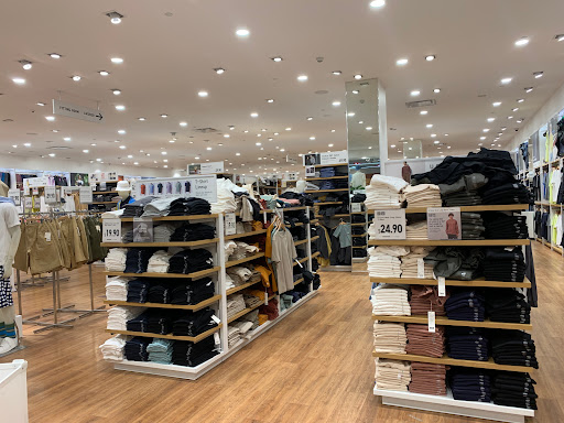 Shopping Mall «Westfield Santa Anita», reviews and photos, 400 S Baldwin Ave, Arcadia, CA 91007, USA