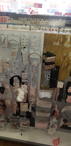 Hair Salon «Ulta Beauty», reviews and photos, 5410 Pacific Ave, Stockton, CA 95207, USA