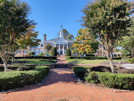 American Restaurant «Cracker Barrel Old Country Store», reviews and photos, 901 Veterans Memorial Pkwy, St Charles, MO 63303, USA
