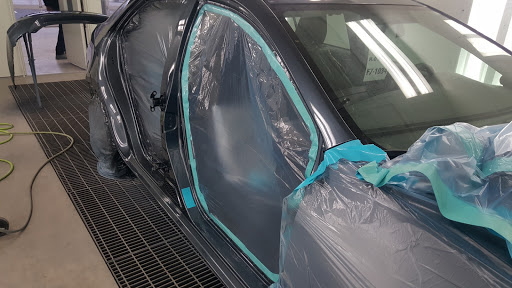 Auto Body Shop «Fine Line Auto Body-Lewis Center», reviews and photos, 8595 N High St, Columbus, OH 43235, USA