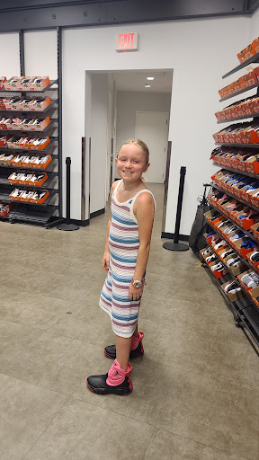 Clothing Store «Nike Clearance Store», reviews and photos, 5209 International Dr, Orlando, FL 32819, USA