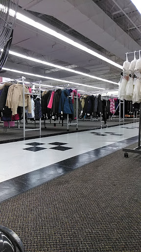 Clothing Store «Burlington Coat Factory», reviews and photos, 441 Western Ave, South Portland, ME 04106, USA