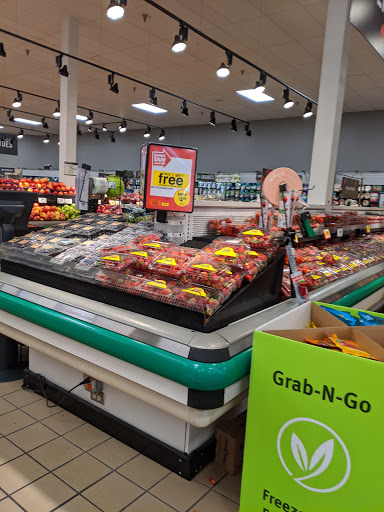 Grocery Store «Giant Food Stores», reviews and photos, 450 E Main St, Middletown, PA 17057, USA