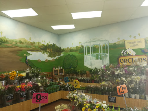 Shopping Mall «Golden Cove Shopping Center», reviews and photos, 31176 Hawthorne Blvd, Rancho Palos Verdes, CA 90275, USA