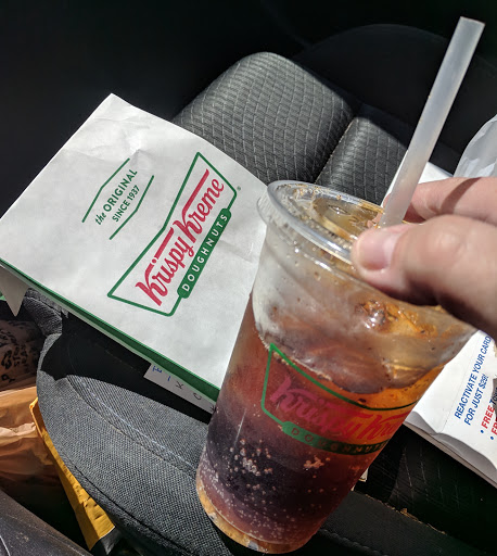 Donut Shop «Krispy Kreme», reviews and photos, 2401 Battleground Ave, Greensboro, NC 27408, USA