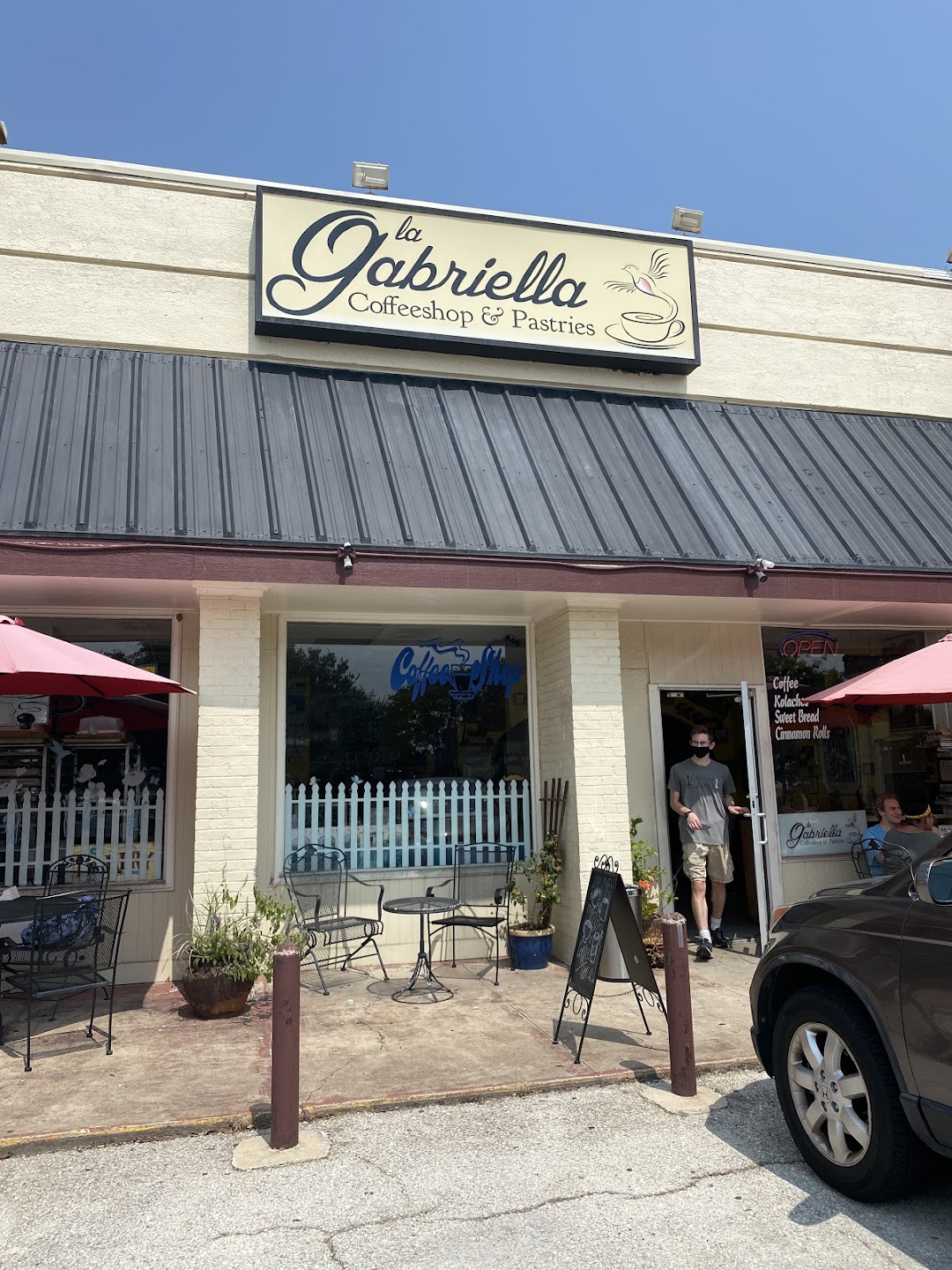 la Gabriella Coffeeshop&Pastries
