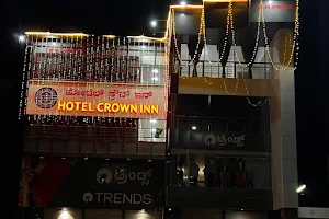 Hotel Crown Inn image