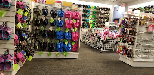 Shoe Store «Crocs», reviews and photos, 607 Bluebird Ct, Central Valley, NY 10917, USA
