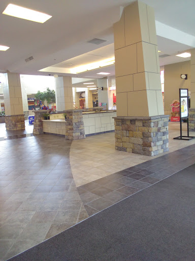 Shopping Mall «Lakeshore Mall», reviews and photos, 150 Pearl Nix Pkwy, Gainesville, GA 30501, USA