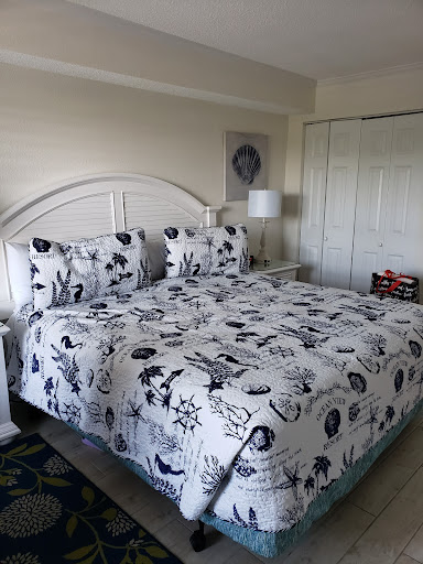 Vacation Home Rental Agency «Litchfield Real Estate & Vacation Rentals», reviews and photos, 12980 Ocean Hwy, Pawleys Island, SC 29585, USA