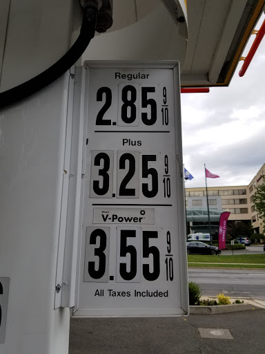 Shopping Mall «Ridgeway Shopping Center», reviews and photos, 2233 Summer St, Stamford, CT 06905, USA