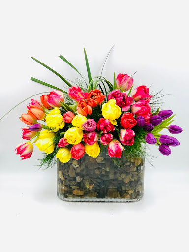 Florist «Laguna Flowers», reviews and photos, 5030 Laguna Blvd #110, Elk Grove, CA 95758, USA