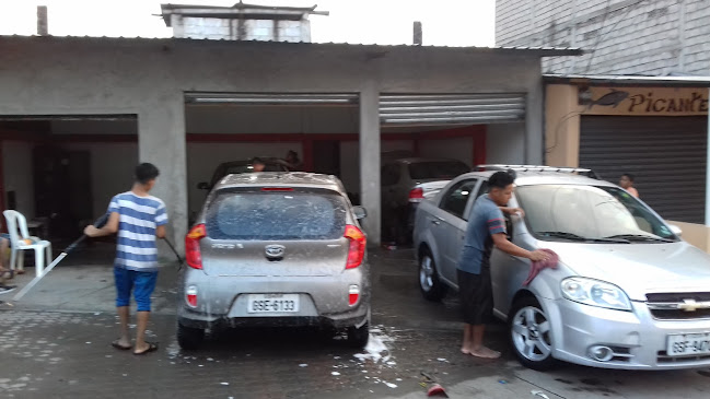 Car Wash DASHA - Servicio de lavado de coches