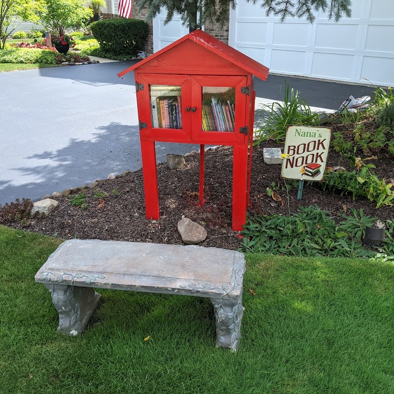 Nana's Book Nook Free Little Library