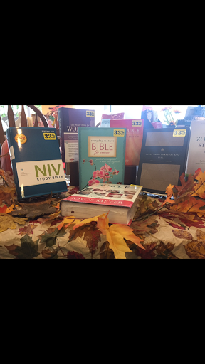 Book Store «Kolas Christian Bookstore», reviews and photos, 2635A Hwy Ave, Highland, IN 46322, USA