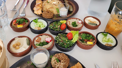 L'UNIVERS MEZZE à La Garde