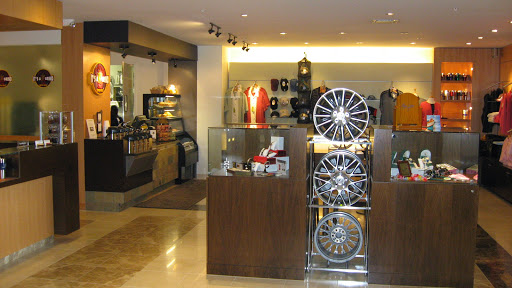 Lexus Dealer «Magnussen Lexus of Fremont», reviews and photos, 5600 Cushing Pkwy, Fremont, CA 94538, USA