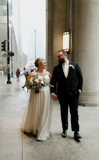 Bridal Shop «BHLDN», reviews and photos, 8 E Walton St, Chicago, IL 60611, USA