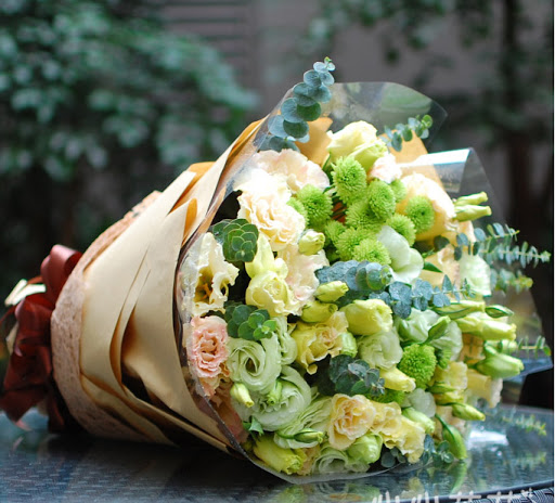 Florist «Summer Breeze Flowers & Gifts», reviews and photos, 9700 Medlock Bridge Rd #180, Johns Creek, GA 30097, USA