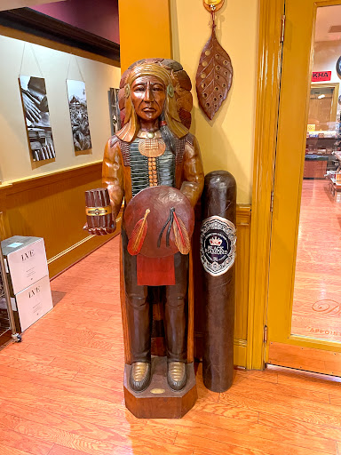 Tobacco Shop «Old Virginia Tobacco Co», reviews and photos, 5860 Kingstowne Ctr # 160, Alexandria, VA 22315, USA