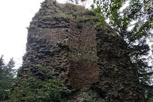Ruiny Baszty w Czarnym Borze image