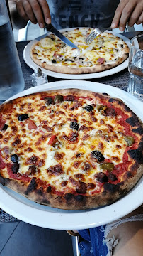 Pizza du Pizzeria V.I.Pizz Hyères à Hyères - n°8