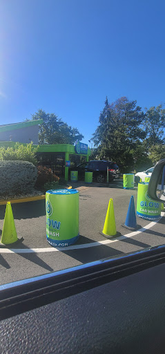 Car Wash «Glow Express Car Wash», reviews and photos, 1551 NJ-27, Edison, NJ 08817, USA