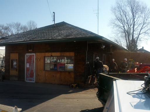 Bar «Orchard Inn Tavern», reviews and photos, 800 N 3rd St, Effingham, IL 62401, USA