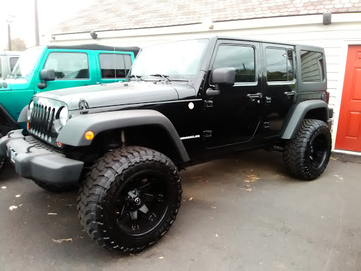 Car Dealer «Dealers Trade Outlet», reviews and photos, 16327 Lee Hwy, Gainesville, VA 20155, USA