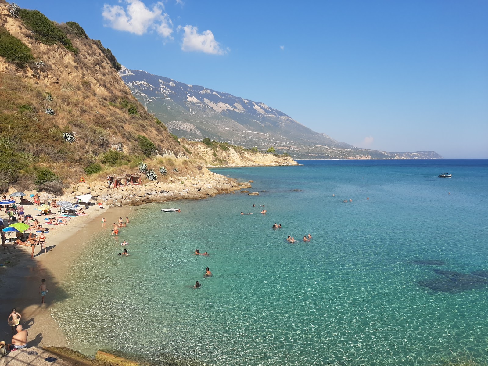 Agios Thomas beach的照片 便利设施区域