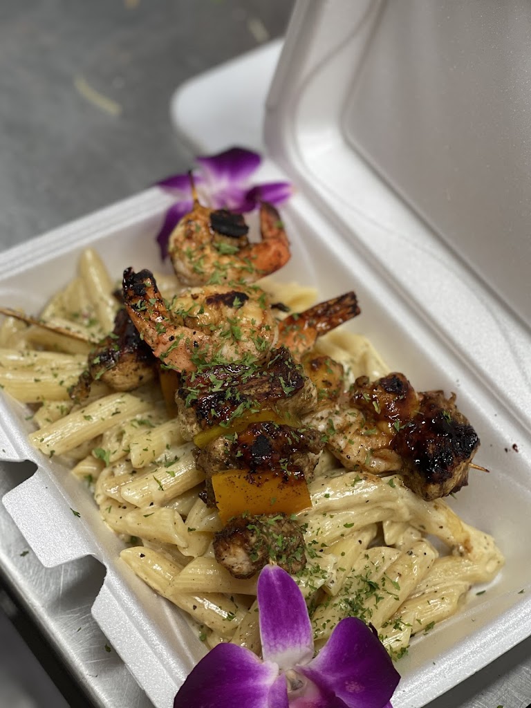 Cloudzz Hookah & Bistro 63118