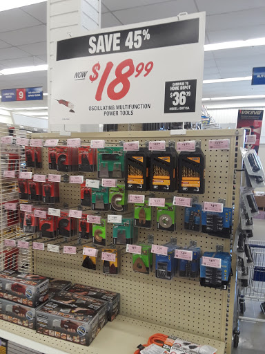 Hardware Store «Harbor Freight Tools», reviews and photos, 1440 W. O. Ezell Boulevard #700, Spartanburg, SC 29301, USA