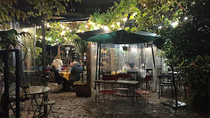 Bar-restaurant Papavero - 5 Tsisperi Kantselebi Street, Kutaisi 4600, Georgia