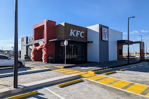 KFC Craigieburn East image
