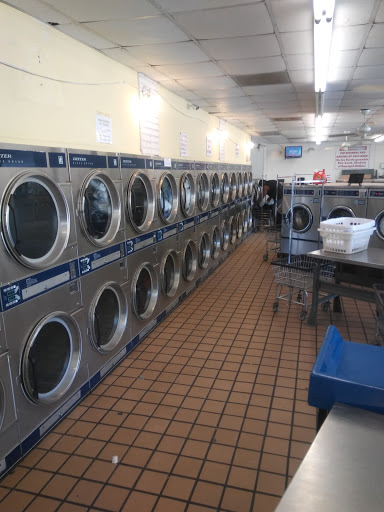 Laundromat «Sunshine Coin Laundry», reviews and photos, 700 W Livingston St, Orlando, FL 32805, USA